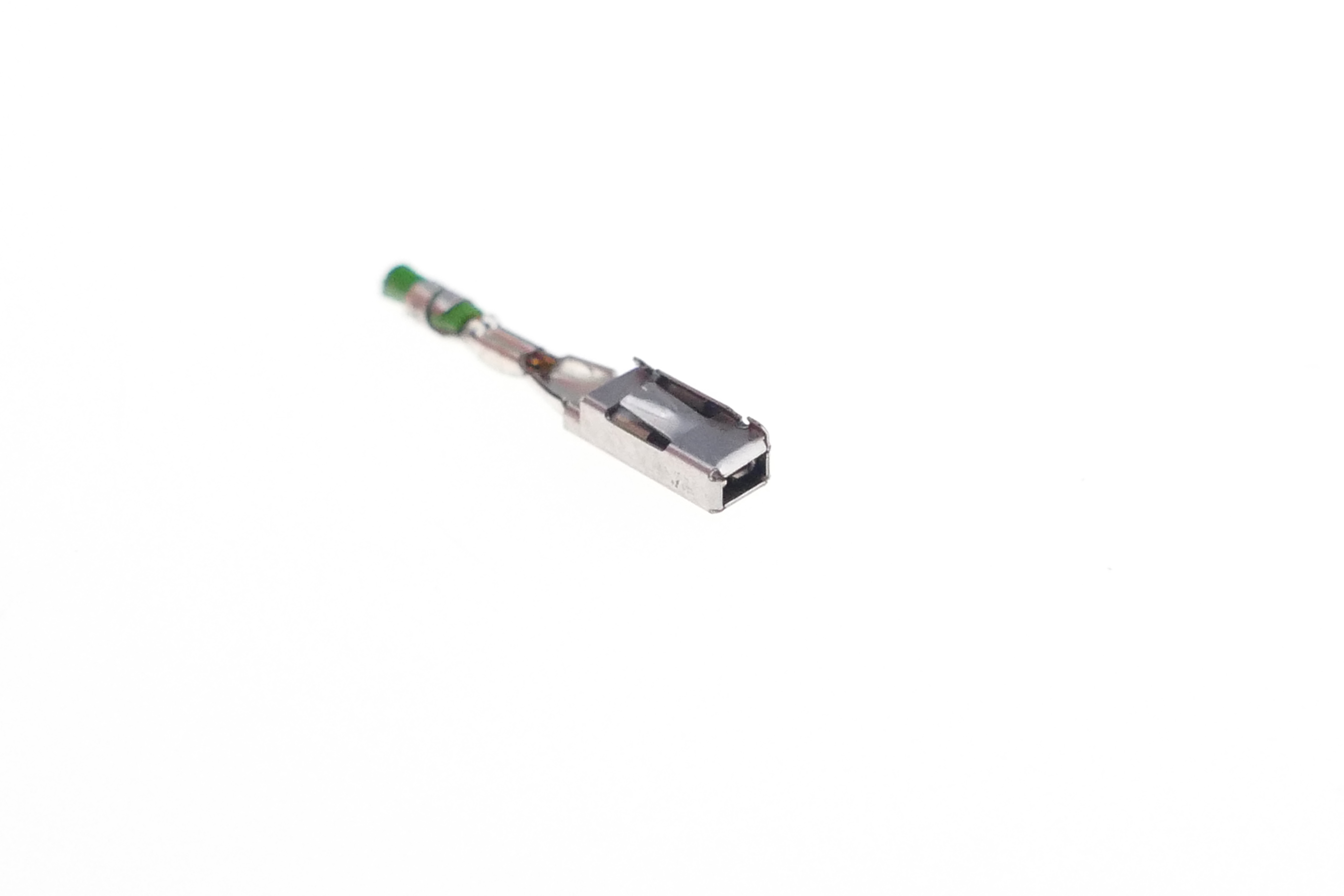 Tyco/AMP Micro Power Quadlock 1.5 female terminal