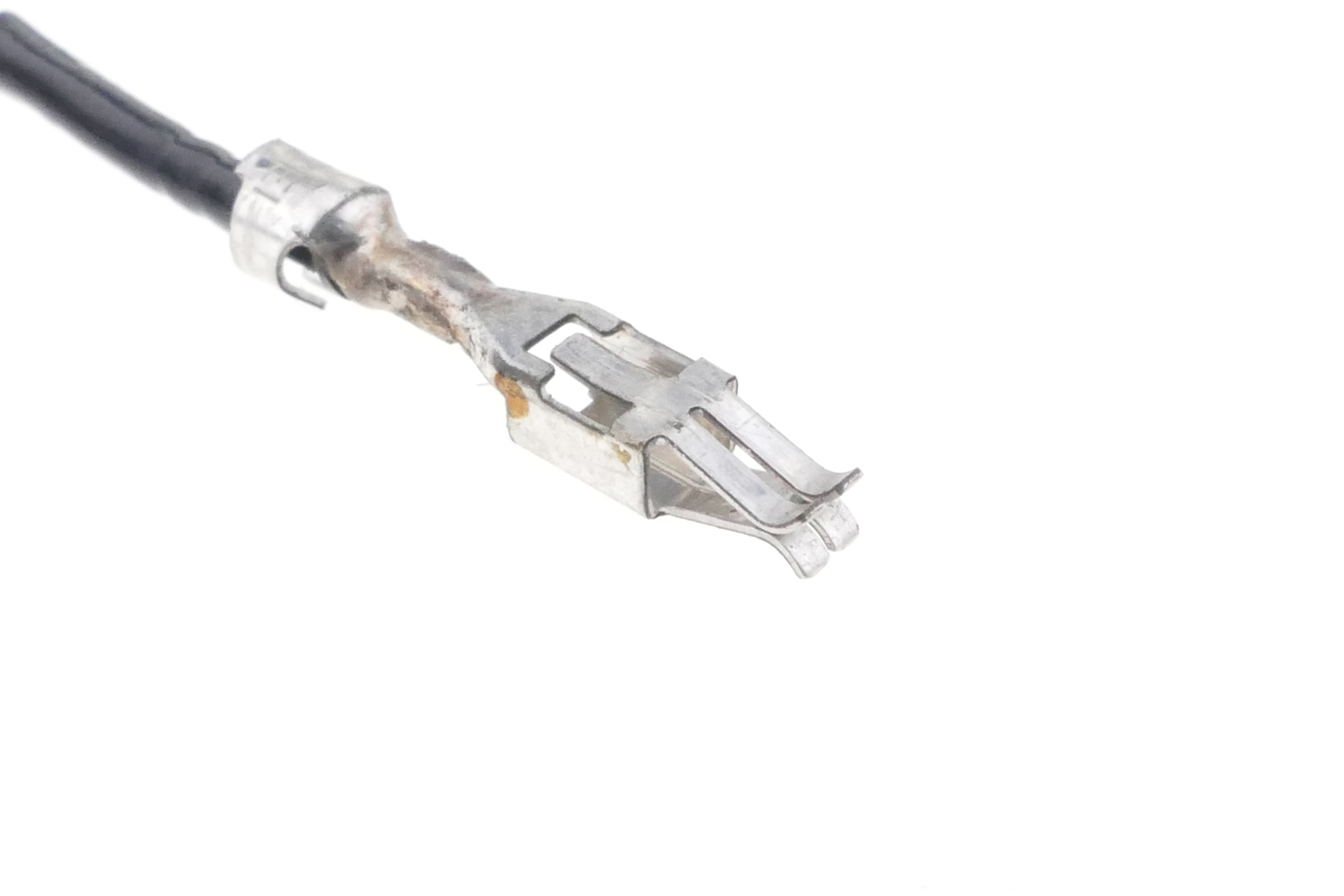 Aptiv DS 280 female terminal