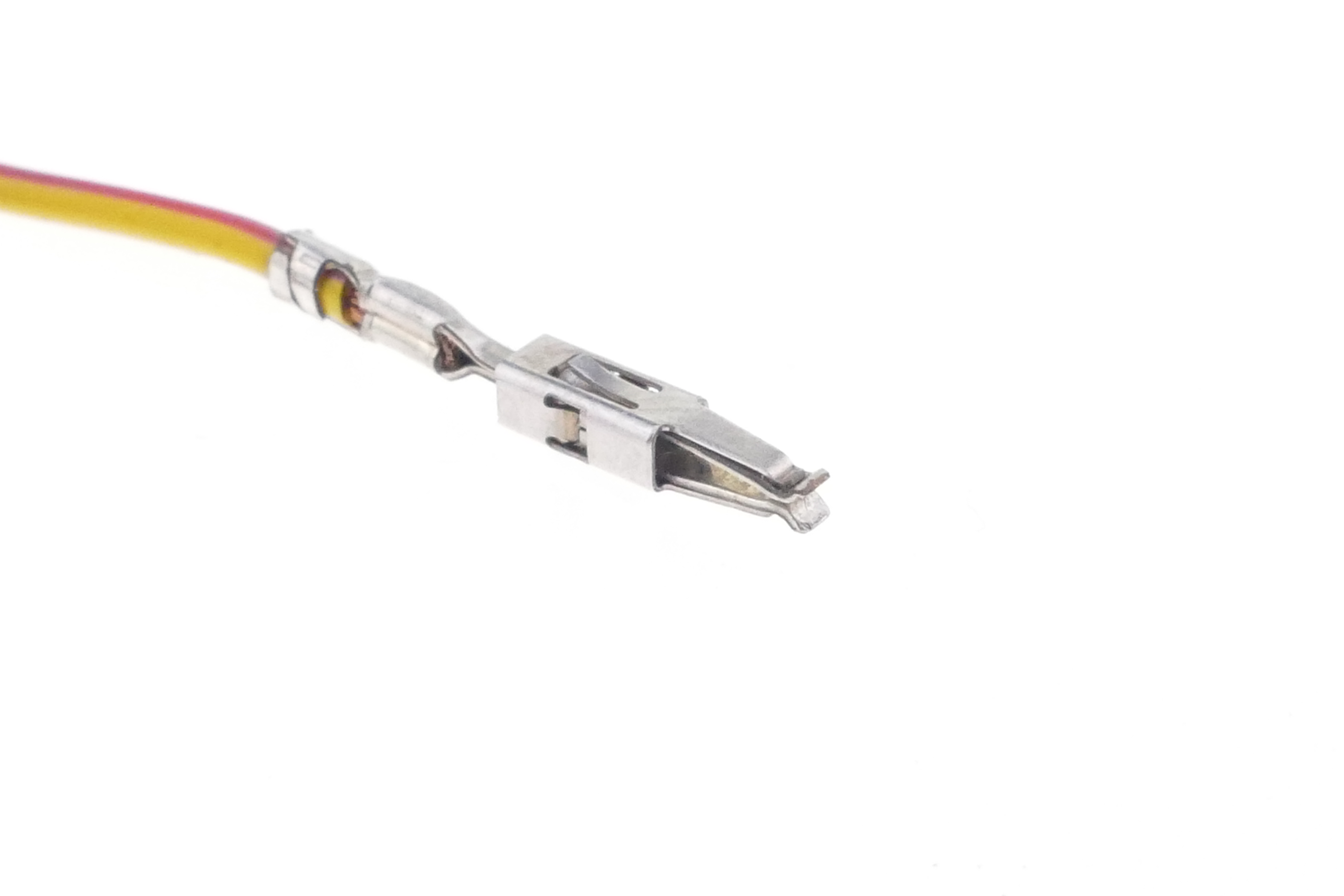 FCI DCS 1.5mm female terminal