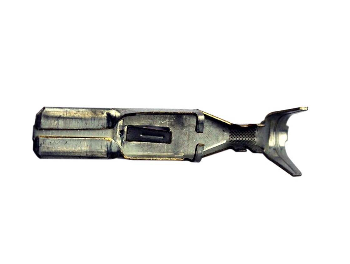 Aptiv Metri-Pack 630 male terminal