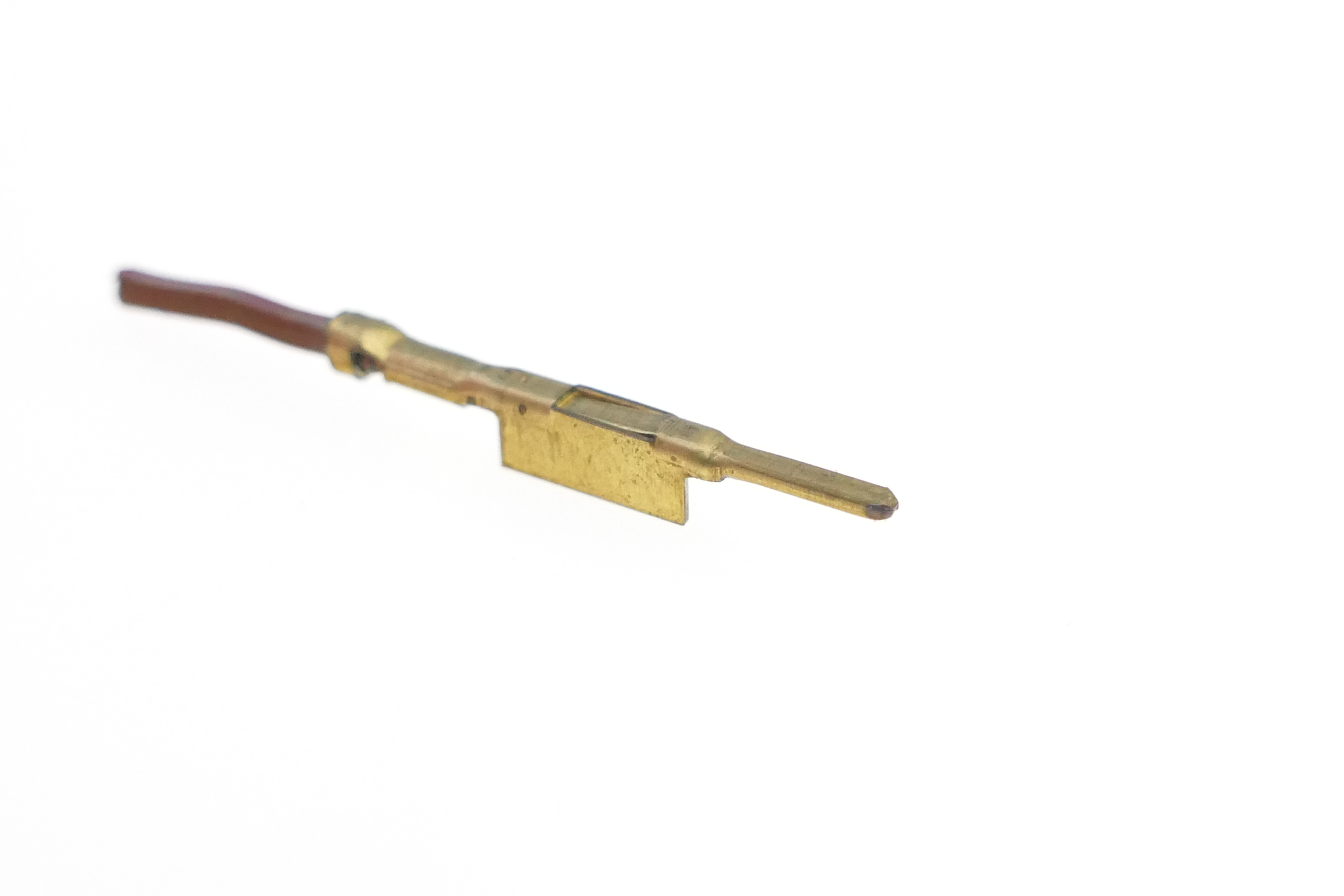 Aptiv Metri-Pack 150 male terminal