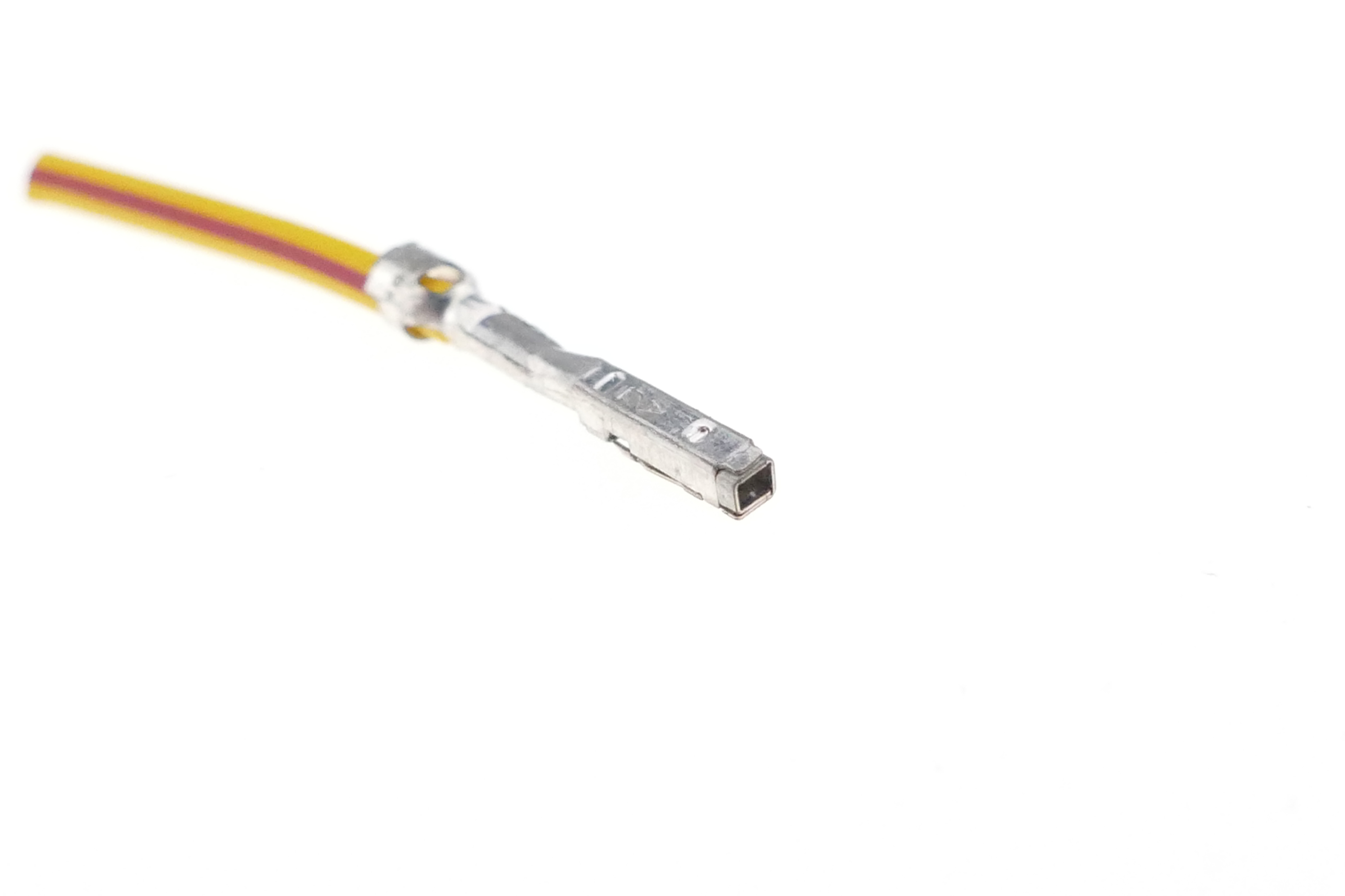 Tyco/AMP MCON 1.2 female terminal