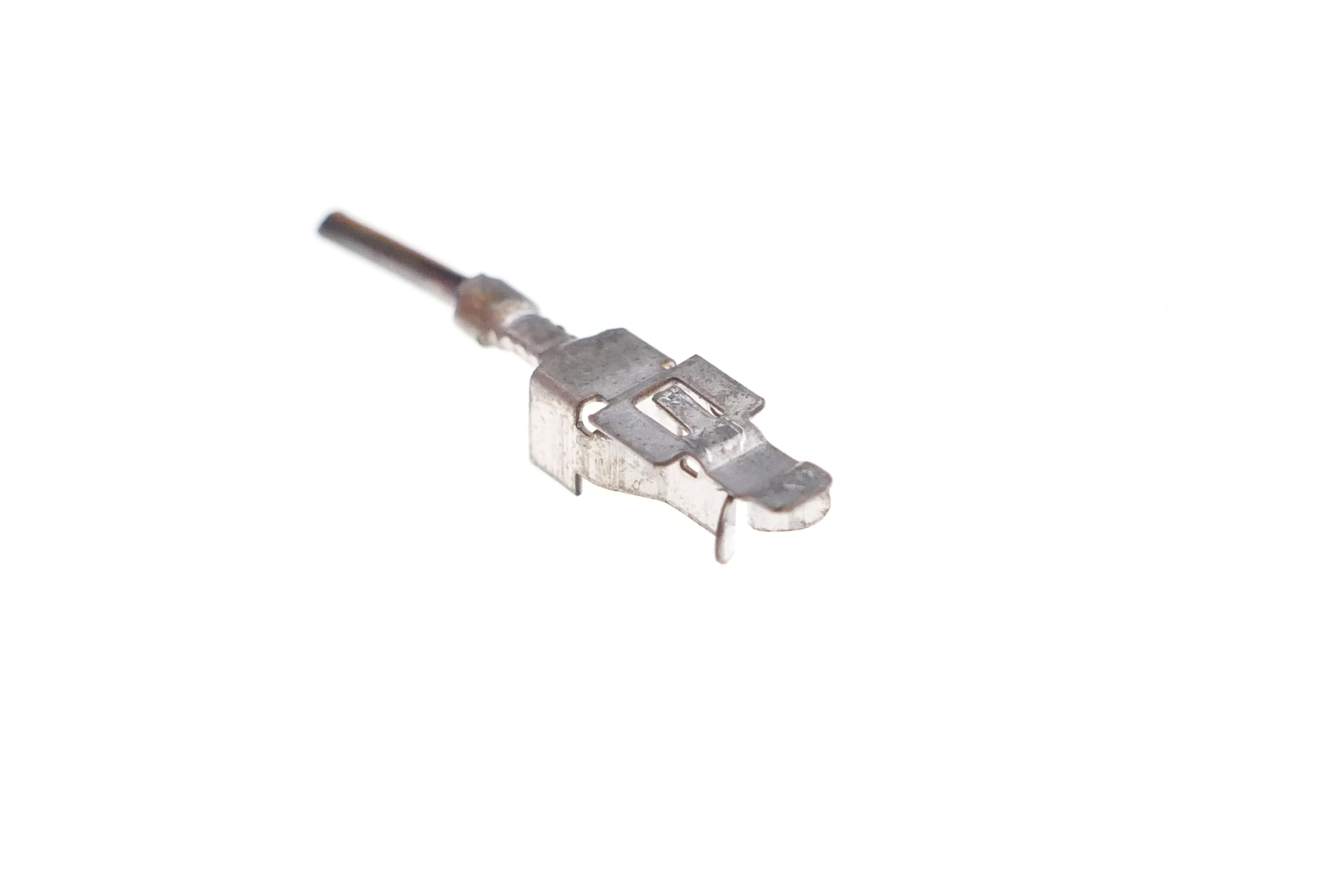 lamp socket terminal