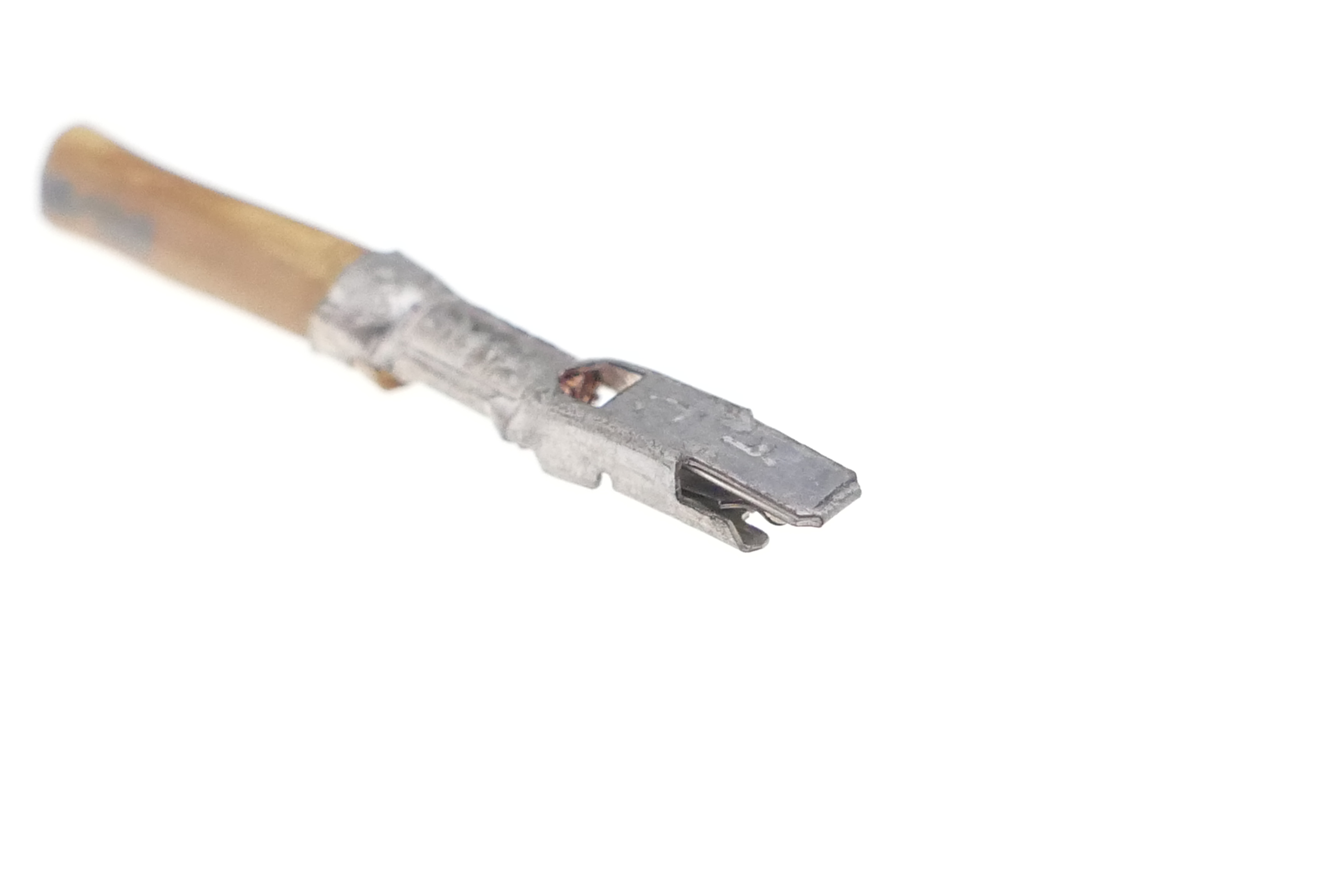 Cinch H3 female terminal