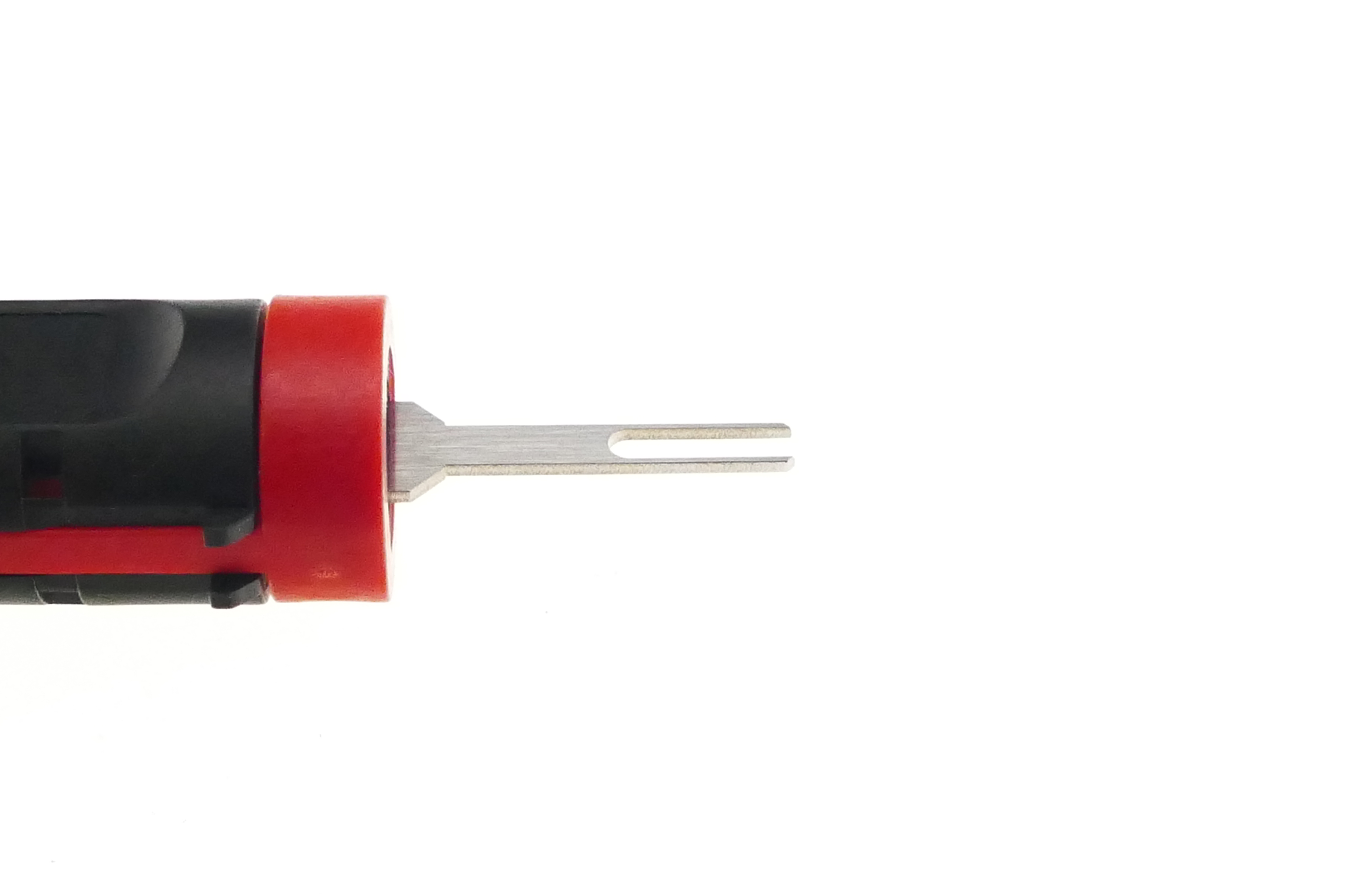 G121