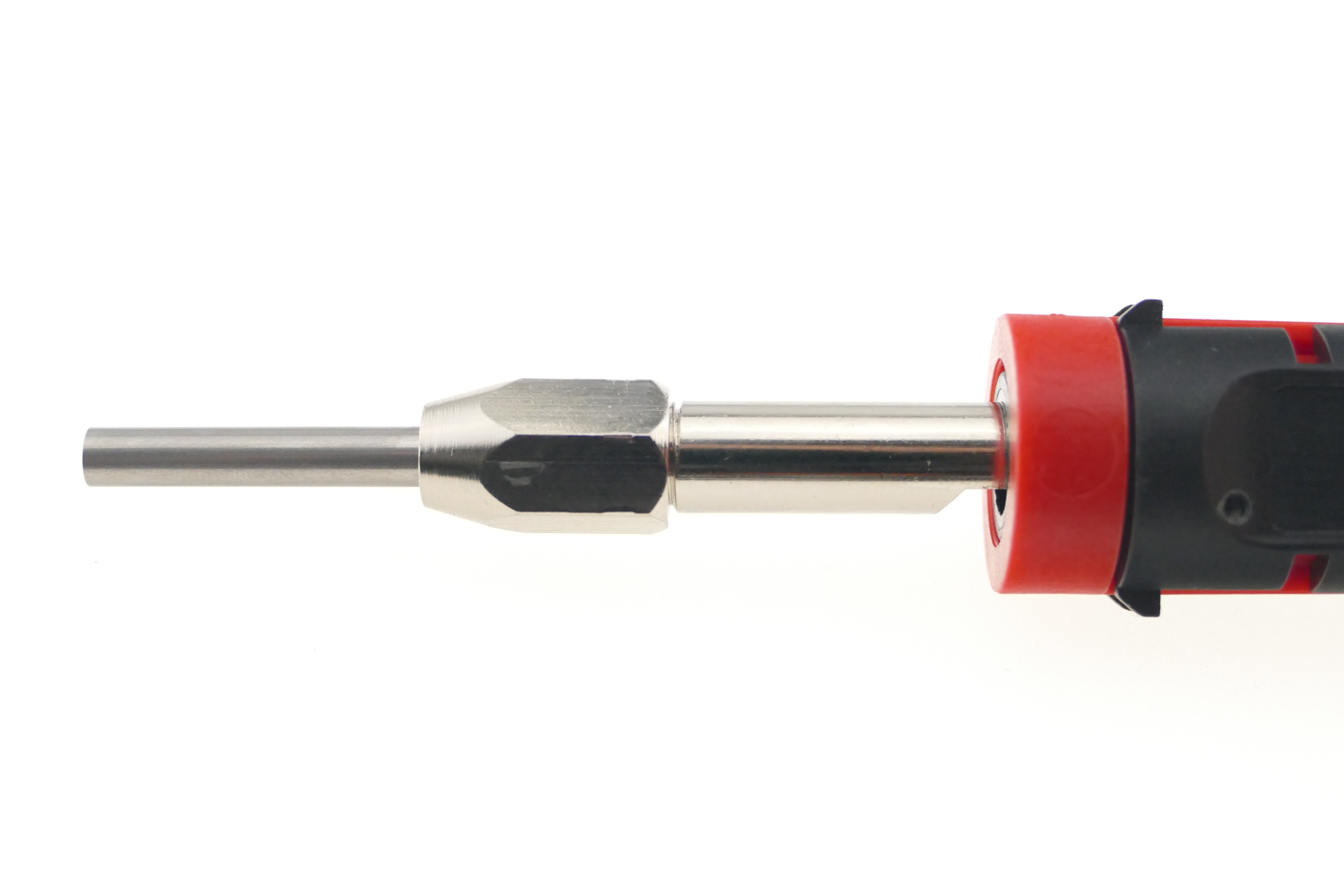 R795